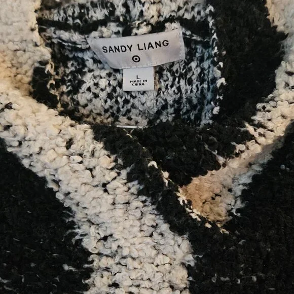 SANDY LIANG Pullover Hoodie - Picture 3 of 4